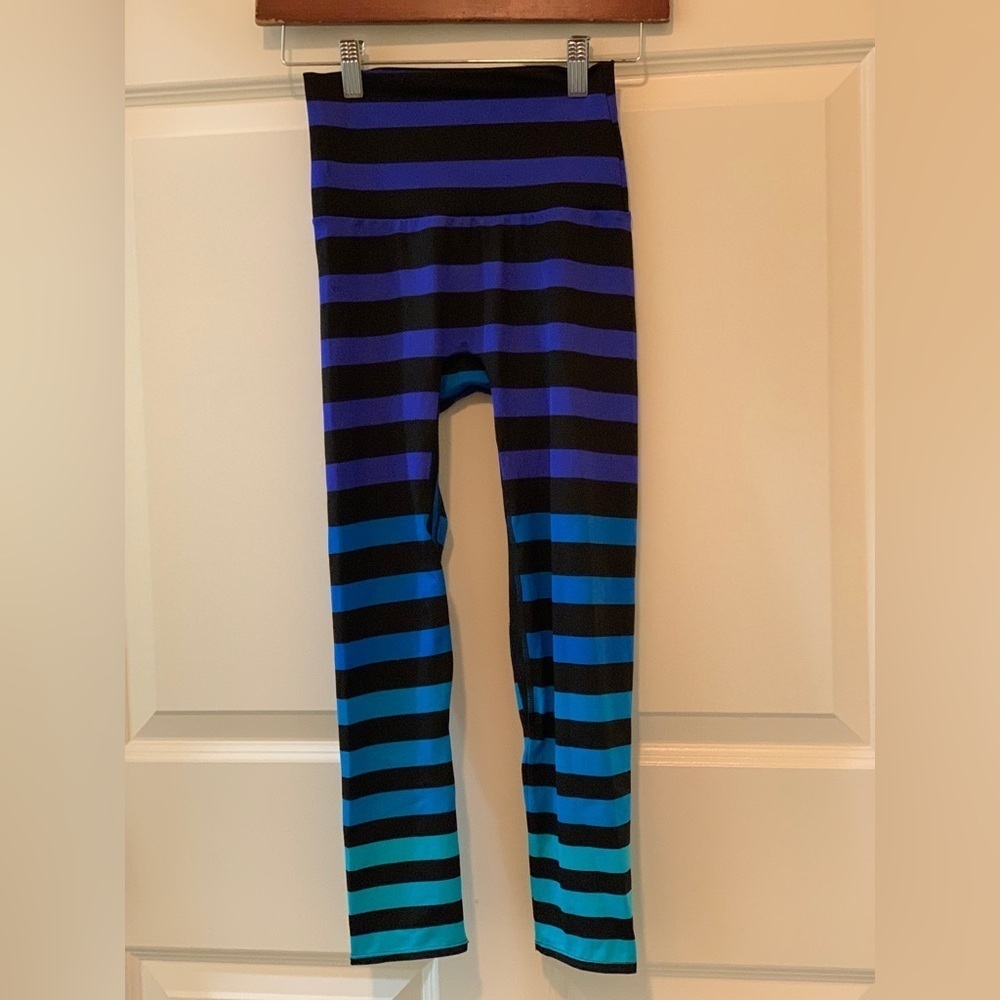 K Deer Striped Blue and Black Leggings - size S